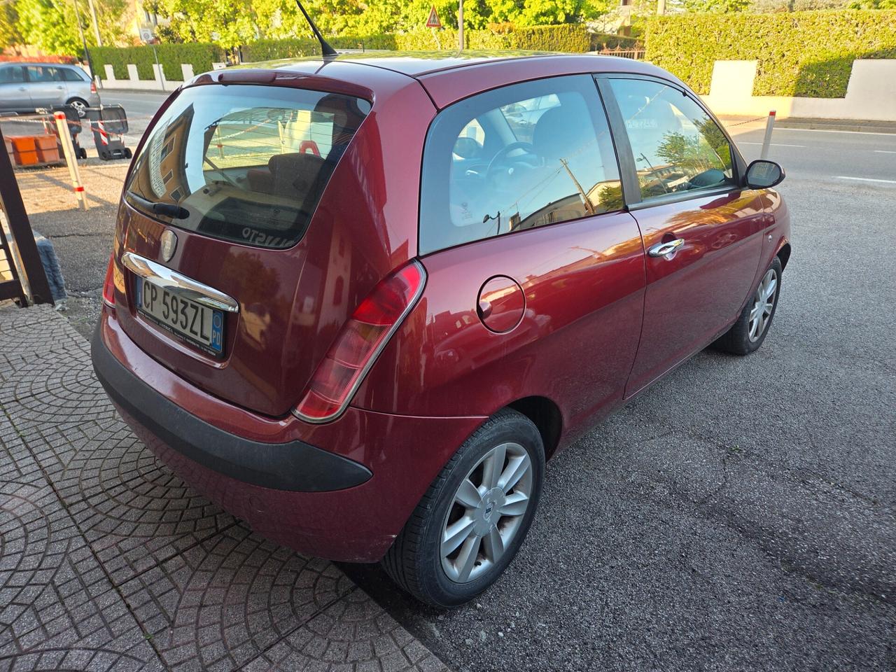 Lancia Ypsilon - 2004