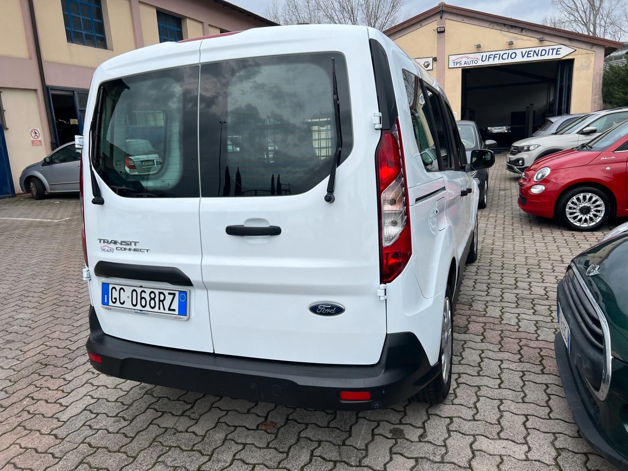 Ford Tourneo Connect 5 POSTI N1