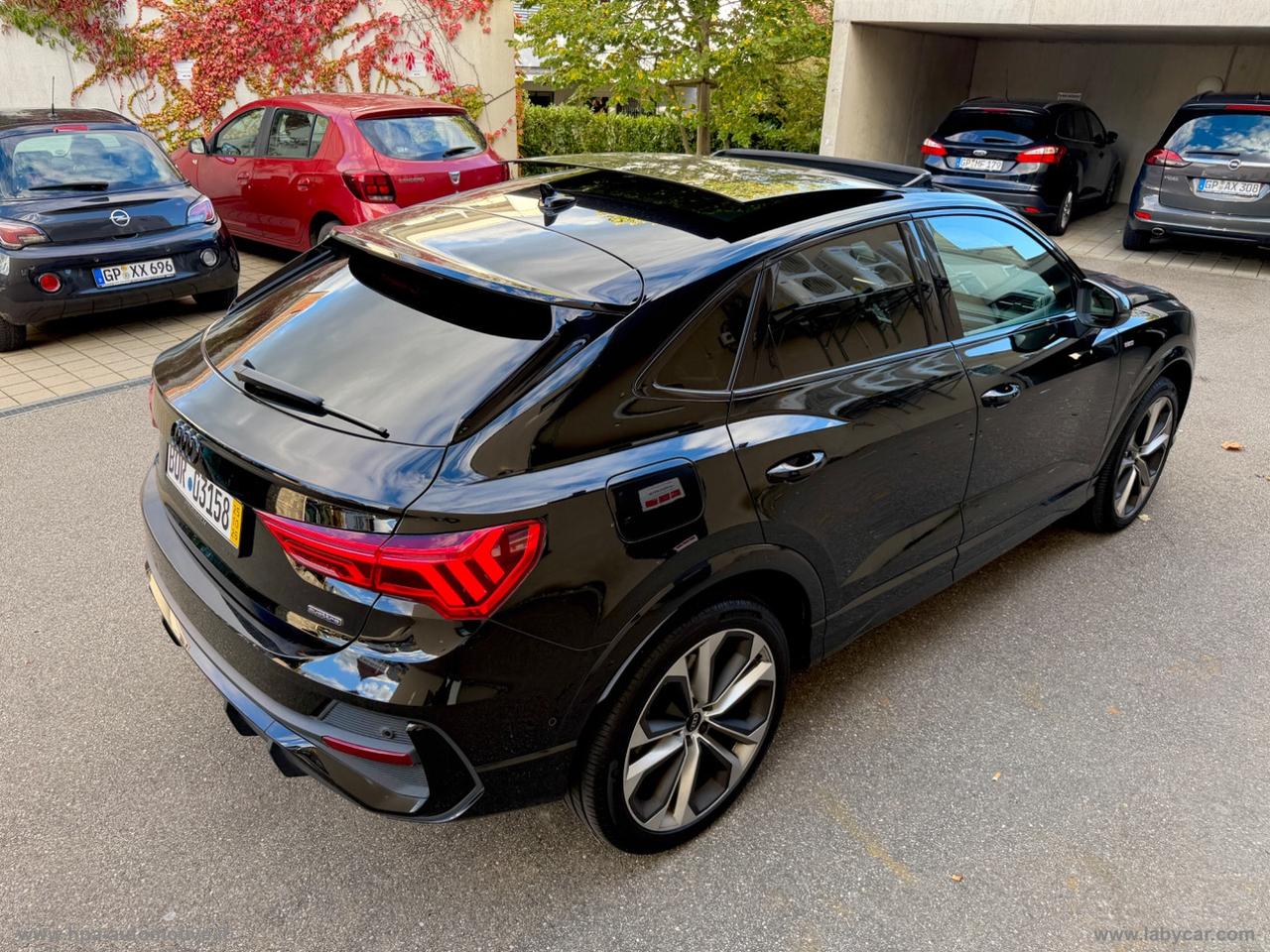 AUDI Q3 SPORTBACK 2.0TDI 200CV S-tronic S-LINE TETTO MATRIX SONOS RETROCAMERA
