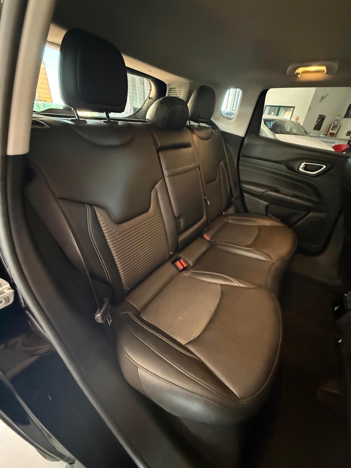 Jeep Compass 1.6 MJET 2WD Night Eagle
