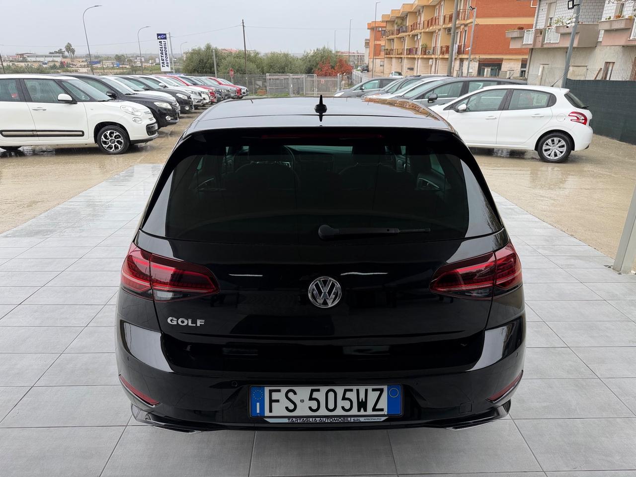 Volkswagen Golf 1.6 TDI 115 CV R-Line