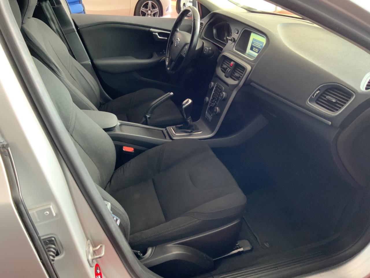 Volvo V40 D3 Momentum