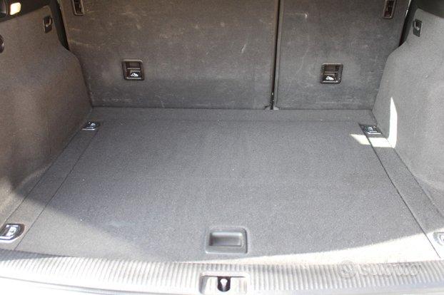 Audi Q5 2.0 tdi 150cv fari bixeno