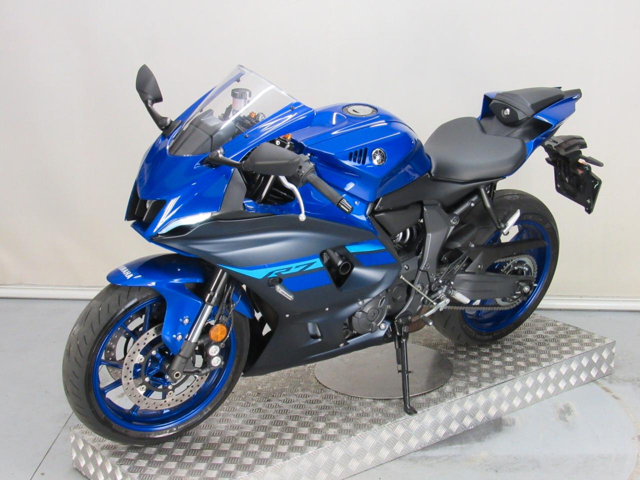 Yamaha YZF - R 7 ABS