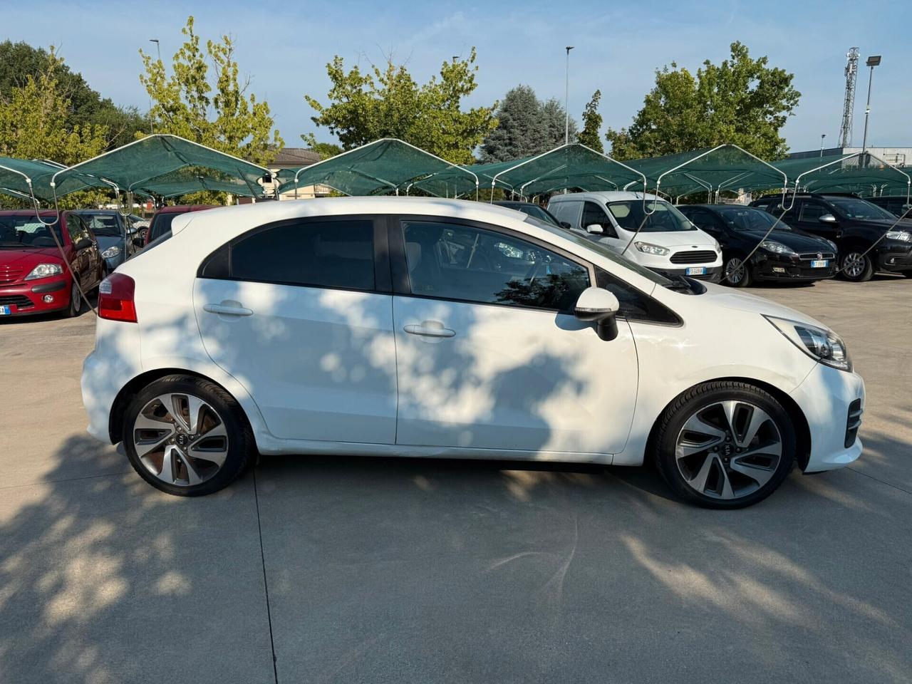 Kia Rio 5p 1.4 crdi diesel euro 6 come da foto