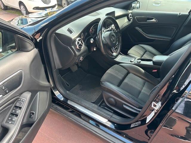 Mercedes-benz GLA 200 d Automatic Premium