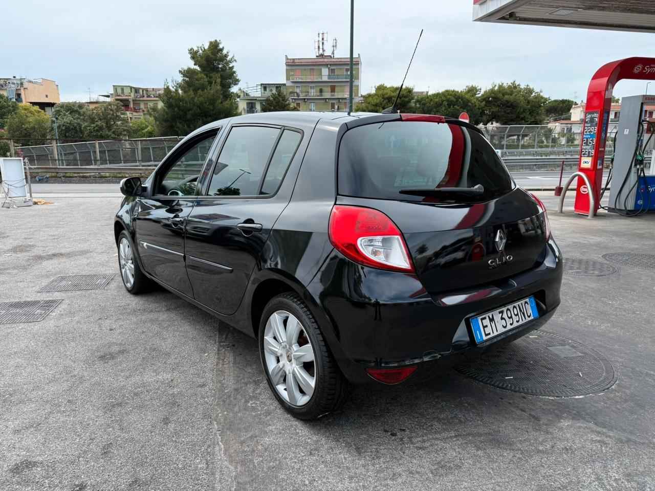 Renault Clio 1.2 SPORT 70MILAKM DA VETRINA