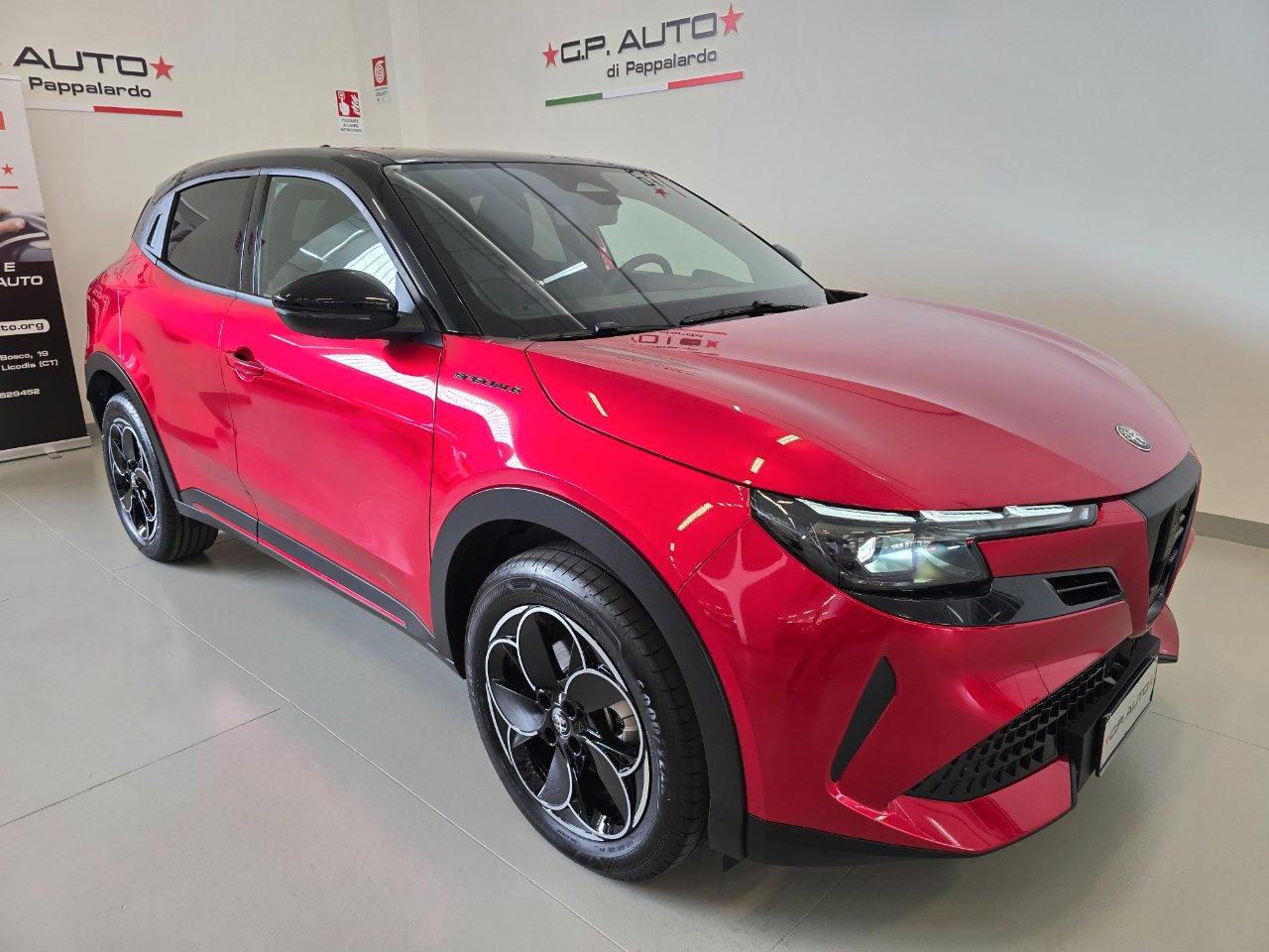 Alfa Romeo Junior 1.2 ibrida Speciale 145cv edct6