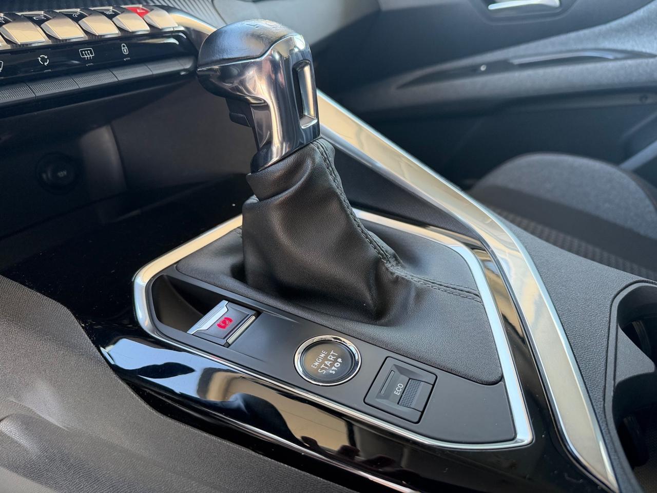 Peugeot 3008 BlueHDi 130 S&S Active Pack