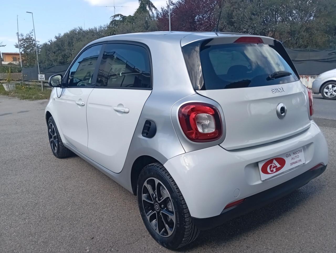 Smart ForFour PASSION 1.0 71CV KM 62000 COME NUOVA