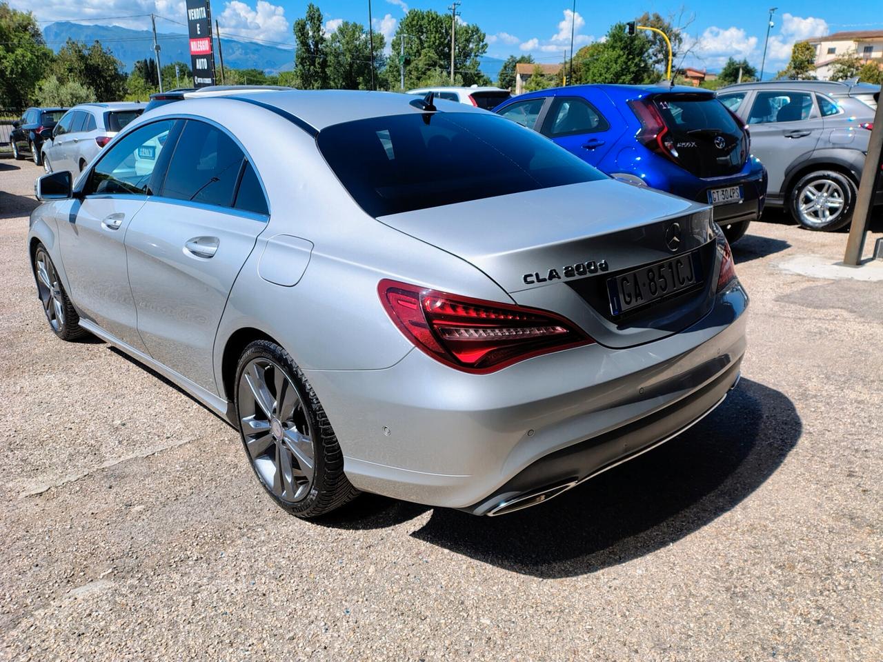 Mercedes-benz CLA 200 CLA 200 d Automatic Premium