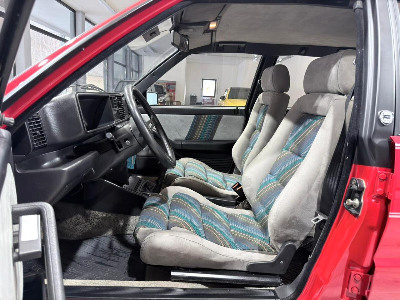 LANCIA DELTA 2.0 TURBO HF 4WD TORINO RESTAURO