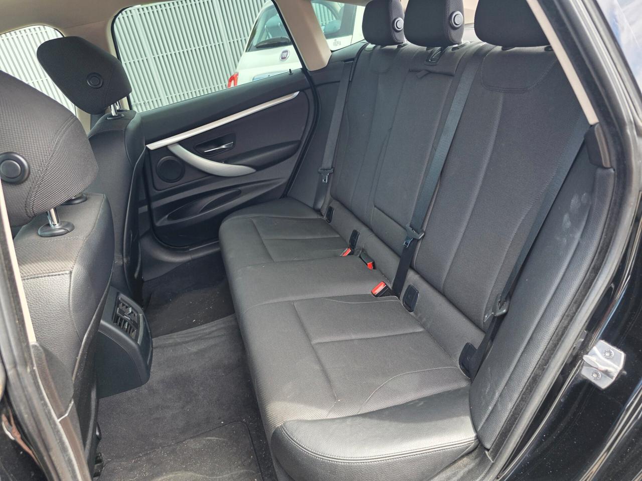 Bmw 320 320d xDrive Modern perfetta e garantita 12M