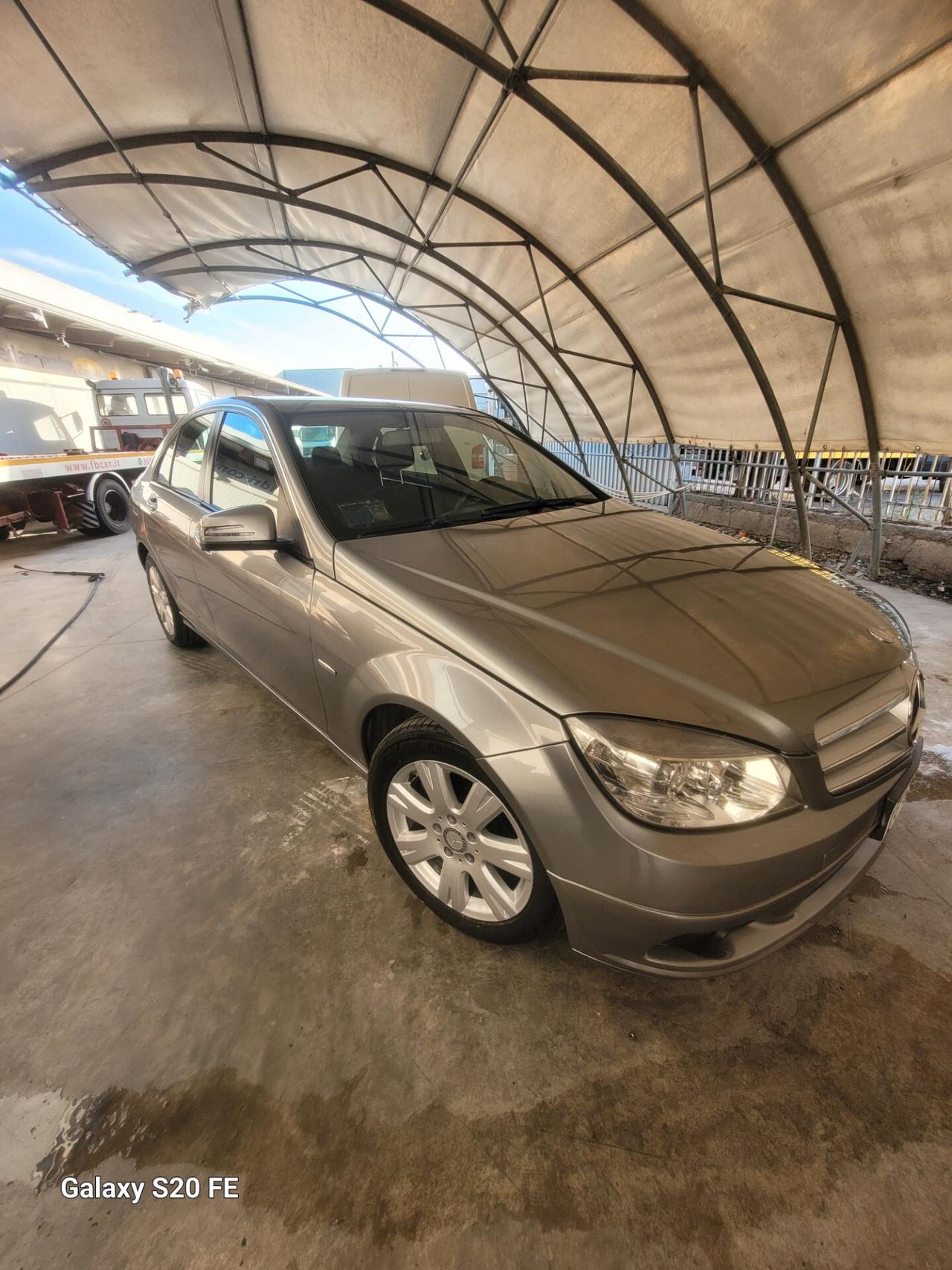 Mercedes-benz C 220 C 200 CDI BlueEFFICIENCY Classic