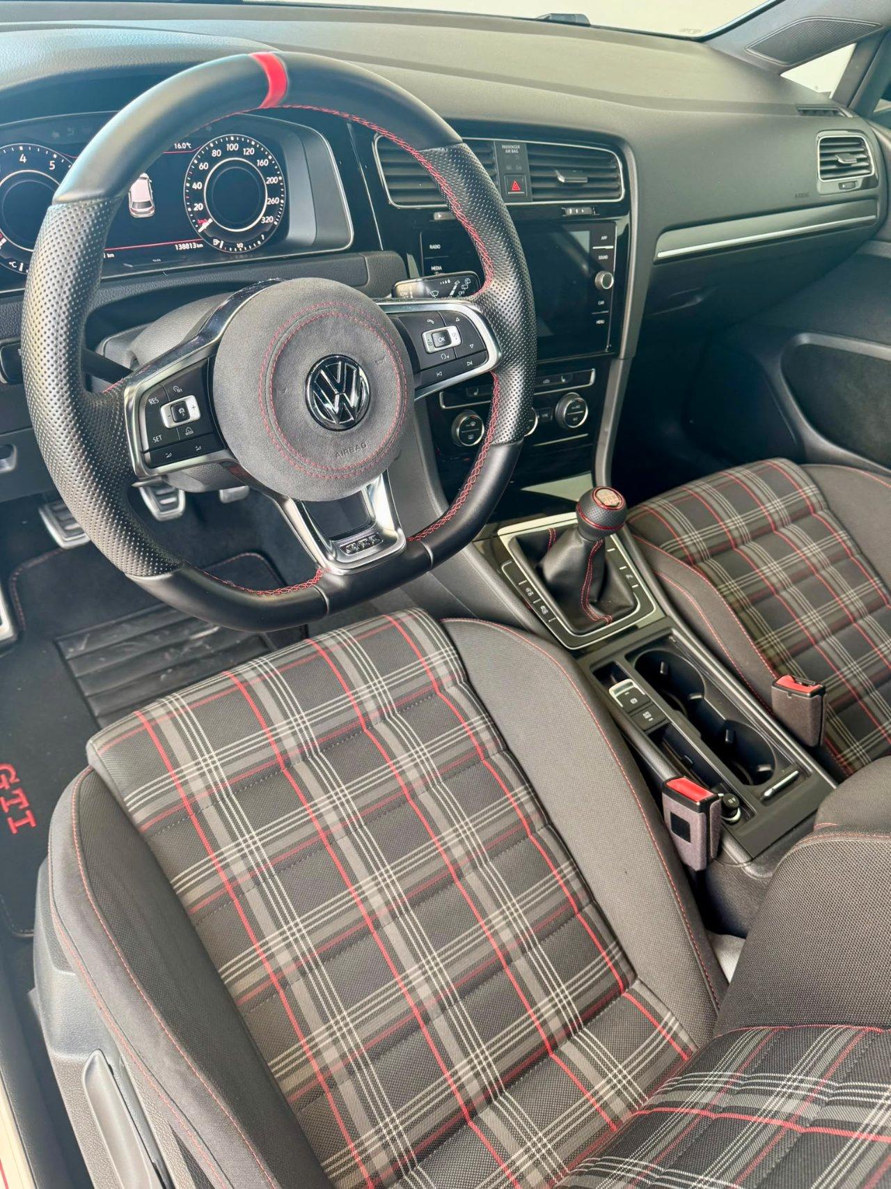 Volkswagen Golf 3 Porte Golf 3p 2.0 tsi Gti Performance 245cv