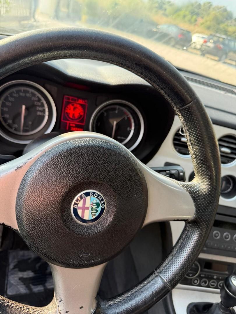ALFA ROMEO 159