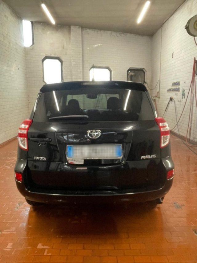TOYOTA RAV 4 RAV4 Crossover 2.2 D-4D 150 CV DPF Exclusive