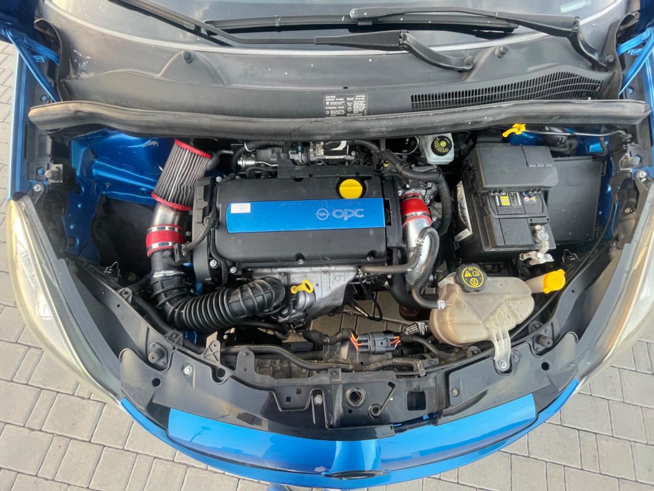 Opel Corsa OPC 1.6 turbo benzina 192CV