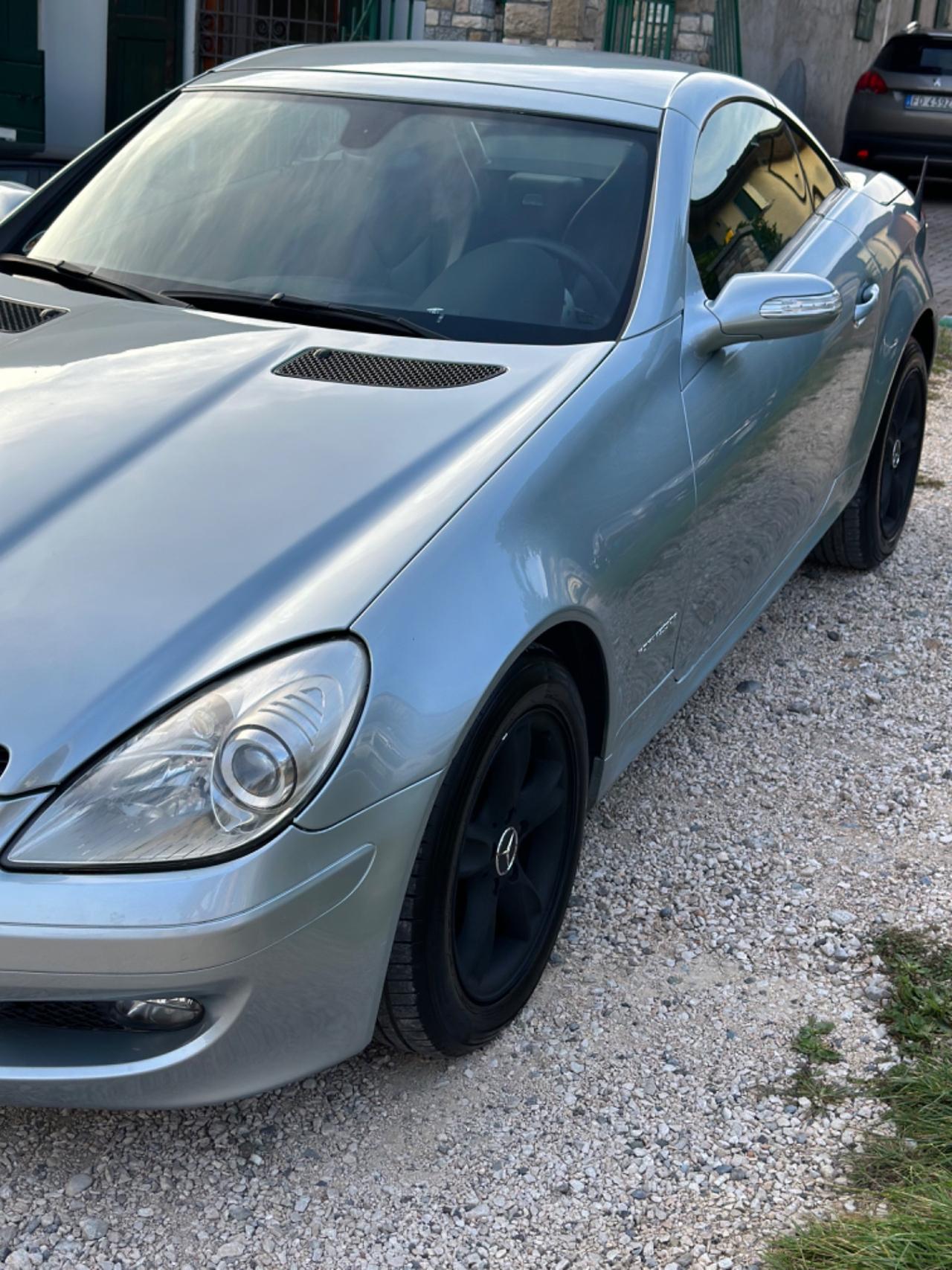 Mercedes-benz SLK 200 KOMPRESSOR UNICOPR KMCERT