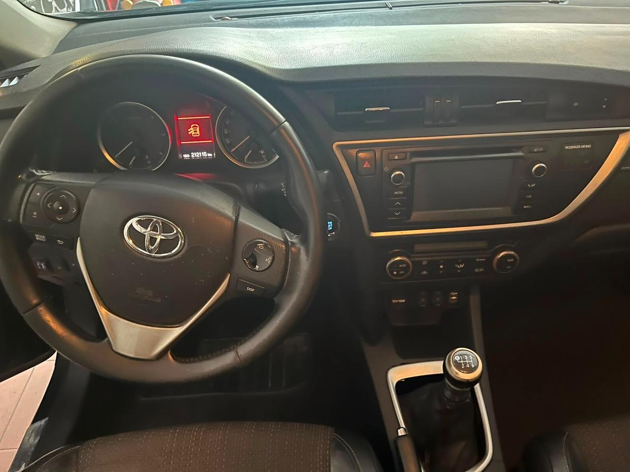 Toyota Auris 1.4 D-4D 5 porte