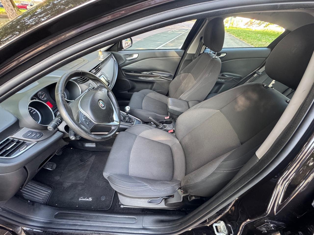 Alfa Romeo Giulietta 1.6 JTDm-2 105 CV Exclusive