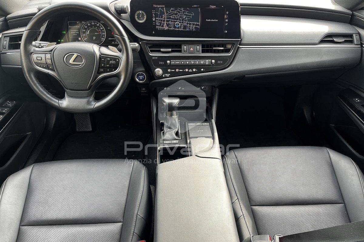 LEXUS ES Hybrid Executive