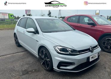 Volkswagen Golf 1.5 TSI 5p. R-line