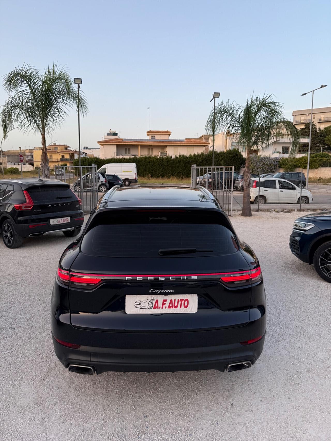 Porsche Cayenne 3.0 V6