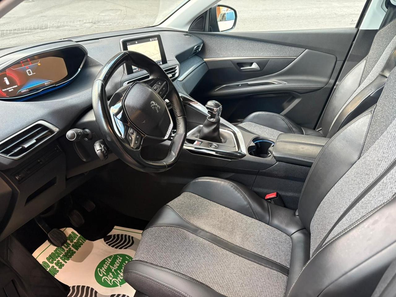 Peugeot 3008 BlueHDi 130 S&S Allure