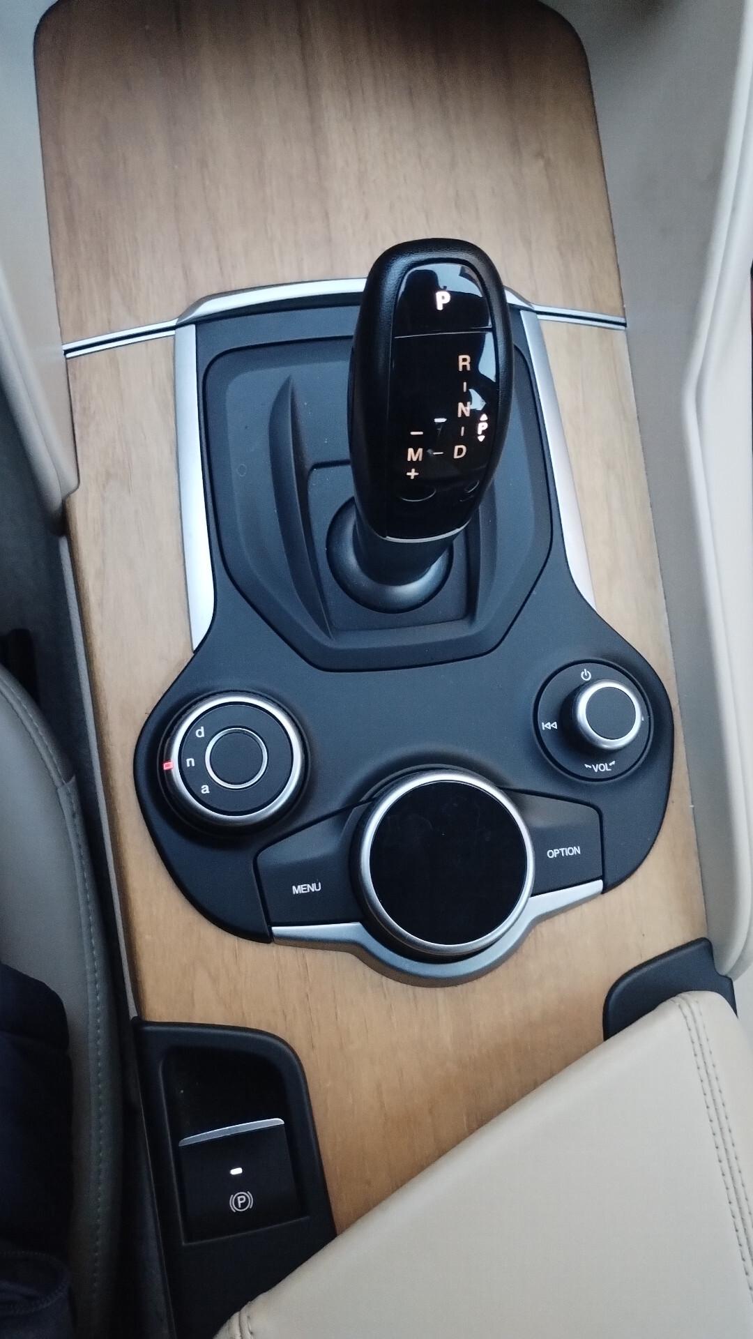 Alfa Romeo Giulia 2.2 Turbodiesel 180 CV Executive