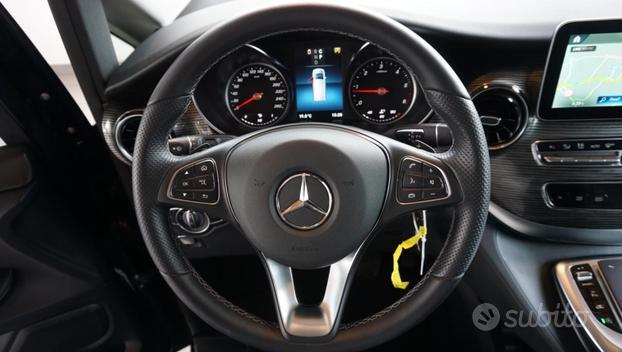 MERCEDES-BENZ V 300 d Automatic 4Matic Premium E