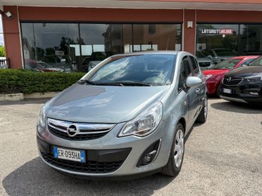 Opel Corsa 1.4 16V 5 porte Sport