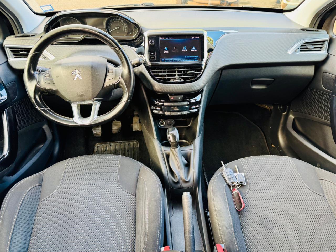 Peugeot 208 BlueHDi 75 5 porte Allure