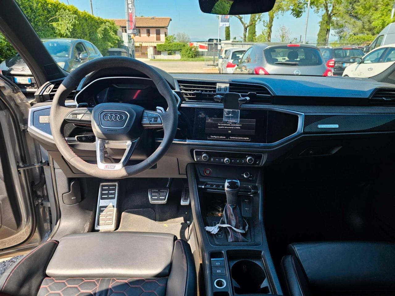 Audi Q3 RS quattro S tronic