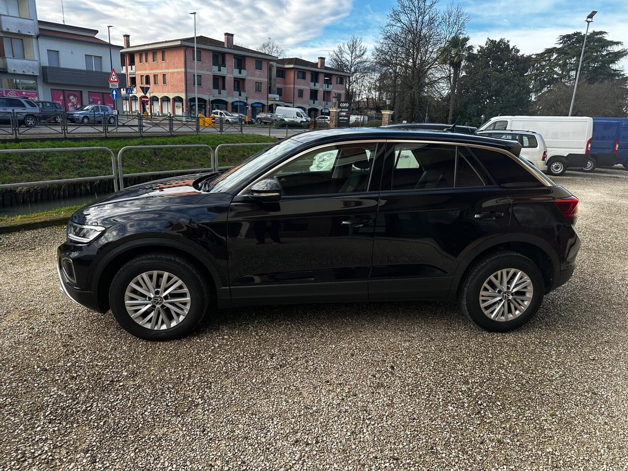 Volkswagen T-Roc 1.0 TSI Life