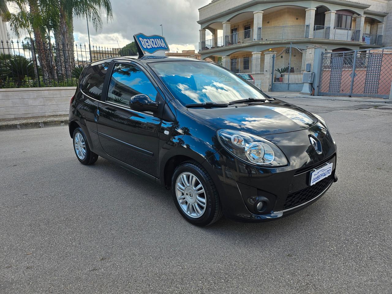 Renault Twingo 1.2 8V Dynamique (43 kw) 58cv