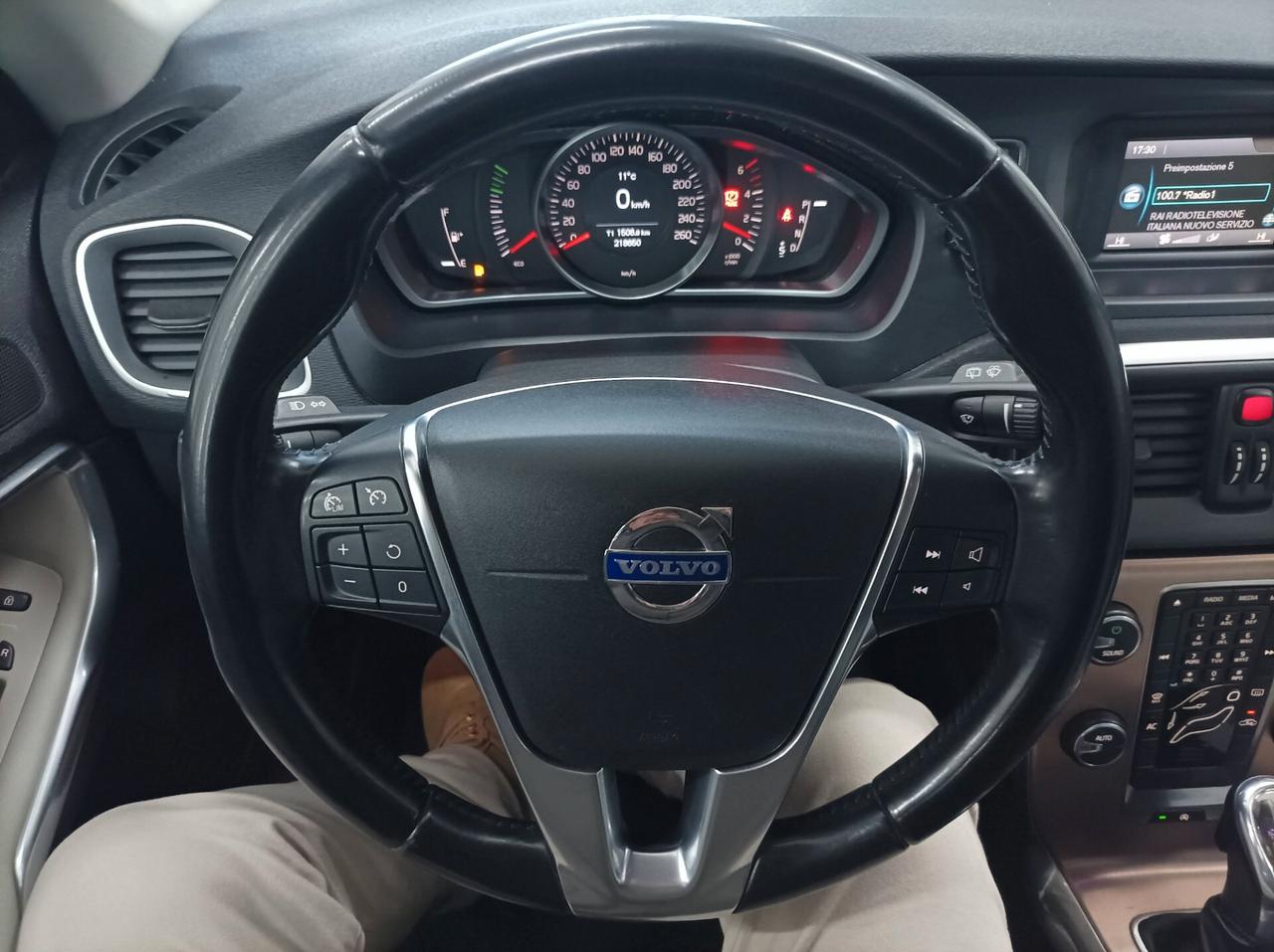 Volvo V40 Cross Country D3 CV 150 Geartronic Momentum 05/2013