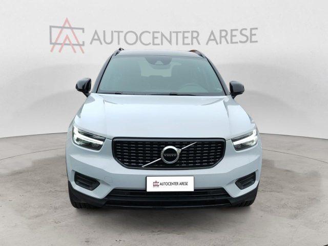 VOLVO XC40 B4 AWD Geartronic R-design