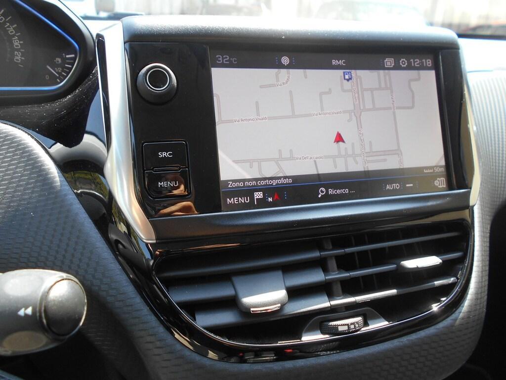 Peugeot 2008 1.2 PureTech Allure