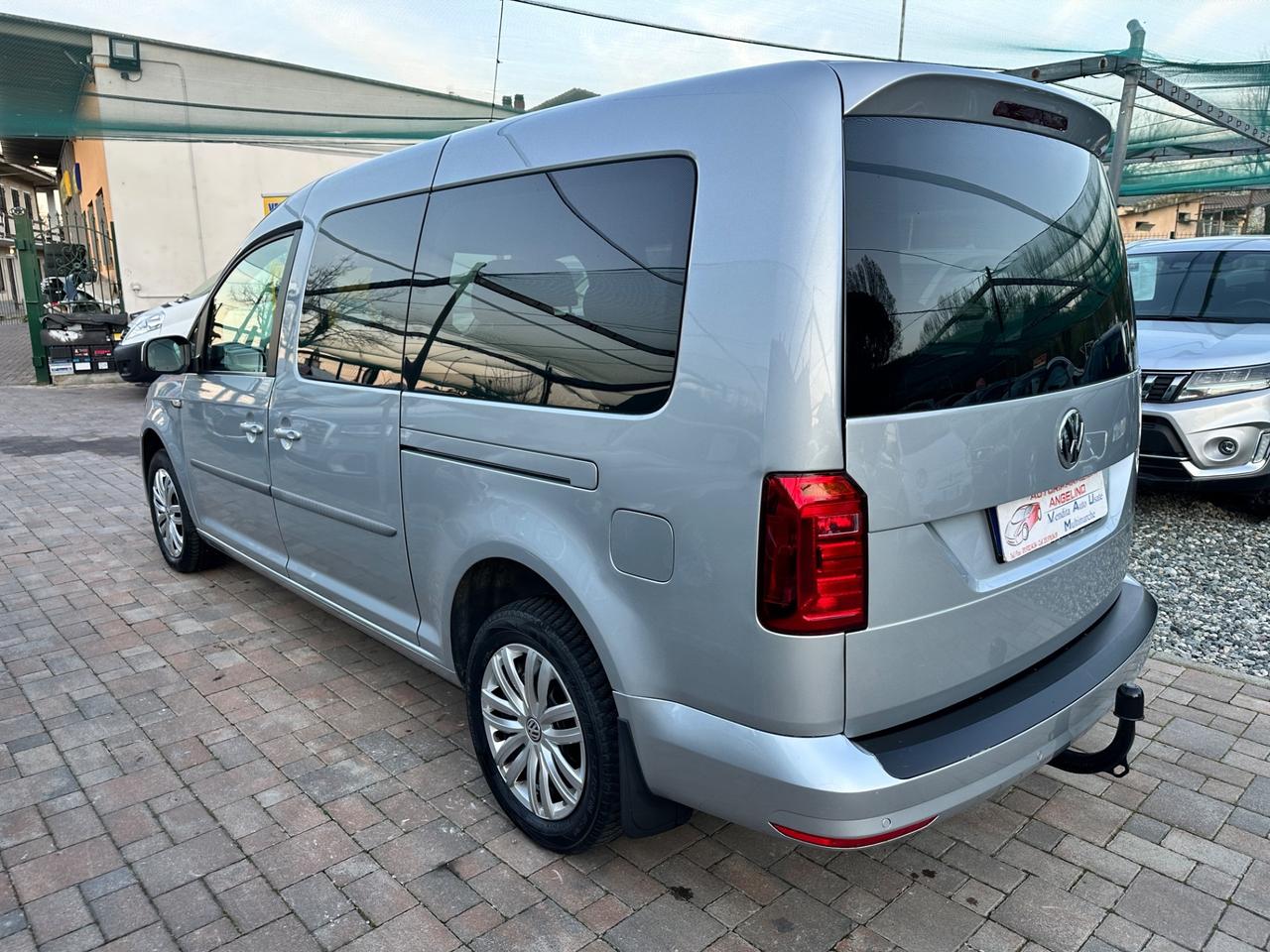 Volkswagen Caddy Pianale Ribassato 2.0 TDI Highline Maxi 7 posti