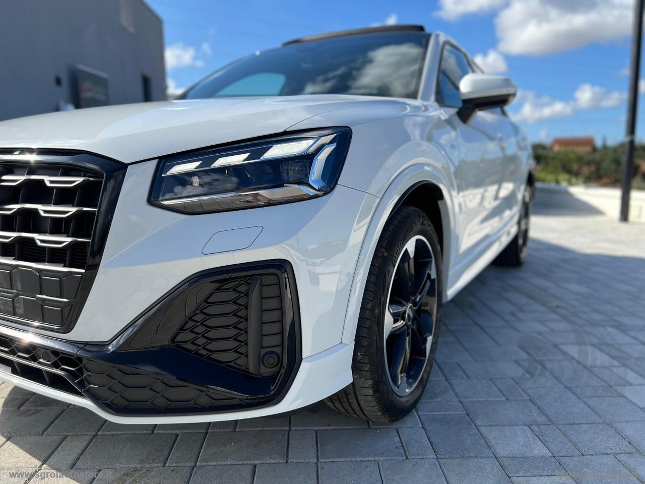 AUDI Q2 30 TDI S line Edition