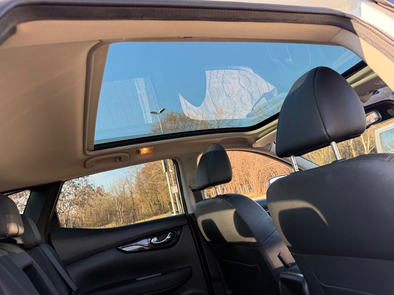 Nissan Qashqai 1.2 DIG-T Tekna*Automatik*Navi*Panorama