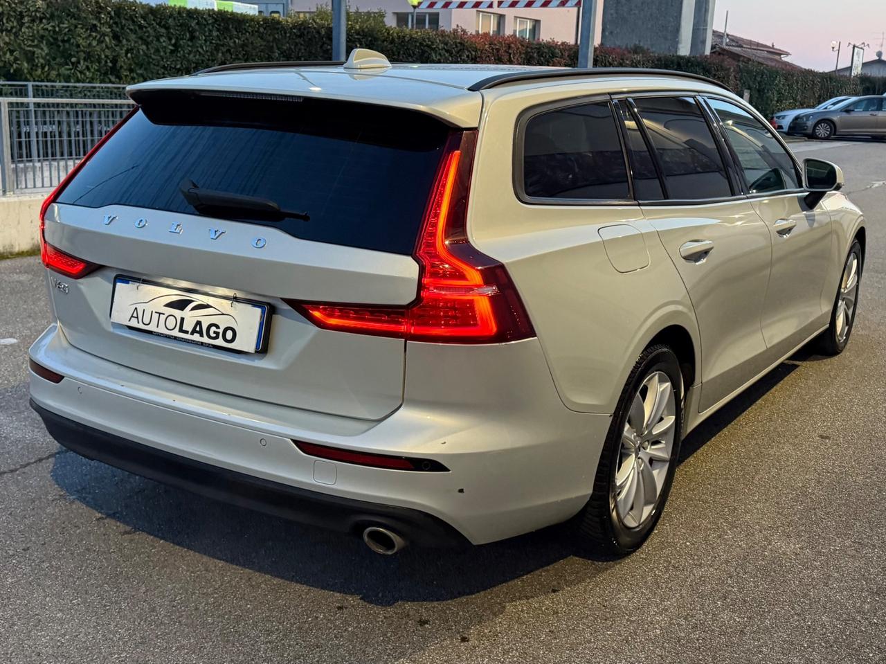 Volvo V60 D3 Geartronic R-design