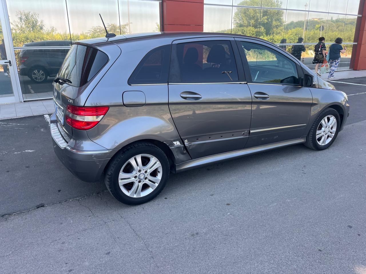 Mercedes-benz B 180 CDI PREMIUM 2011