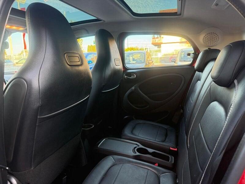 smart forfour Forfour Brabus Xclusive 109cv twinamic, PANO, RETROCAMERA