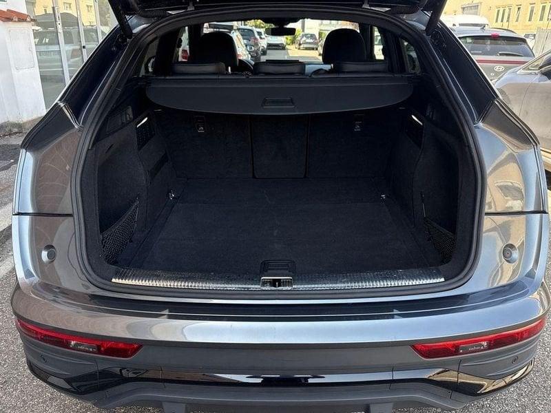 Audi Q5 Sportback 40 2.0 tdi mhev 12V Identity Black quattro s-tronic