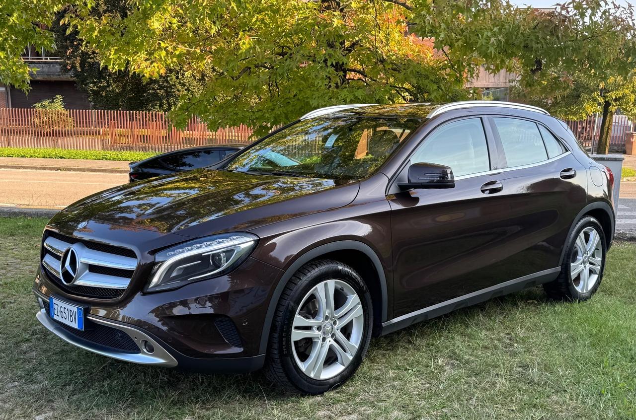Mercedes-benz GLA 200 d Automatic 4Matic Premium