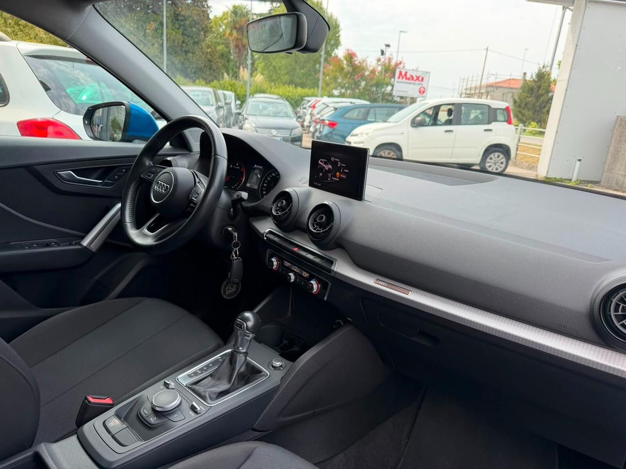 Audi Q2 1.6 Diesel Cambio Automatico Neopatentati