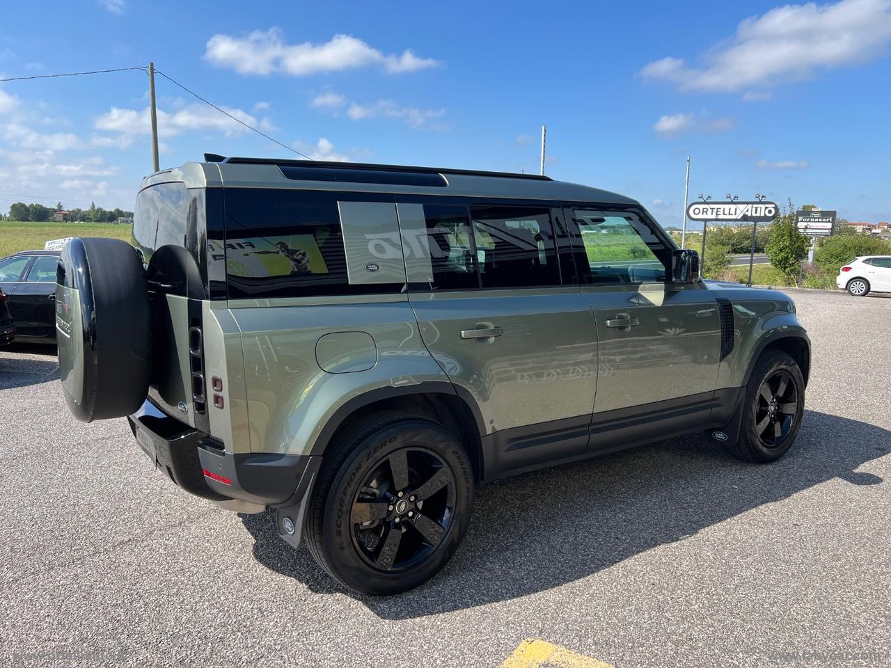 LAND ROVER Defender 110 3.0D I6 250 CV AWD Auto SE
