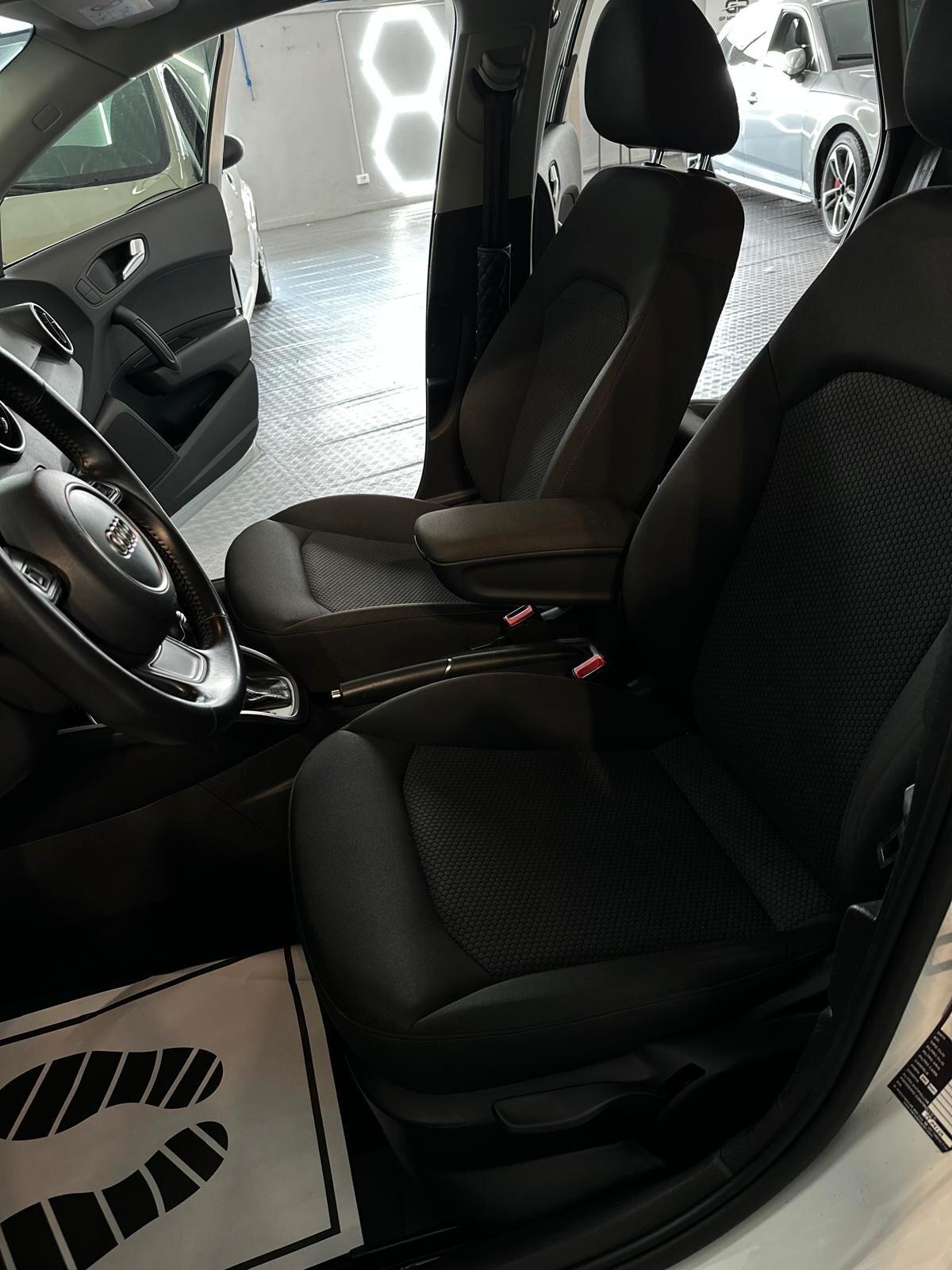 Audi A1 1.6 TDI 116 CV S tronic Admired